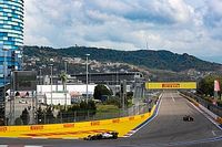 Los pilotos, con Sainz: hay que cambiar esa curva 2 de Sochi