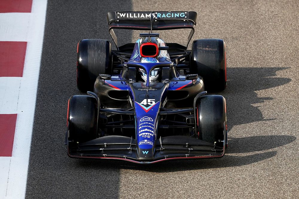 Logan Sargeant, Williams FW44 