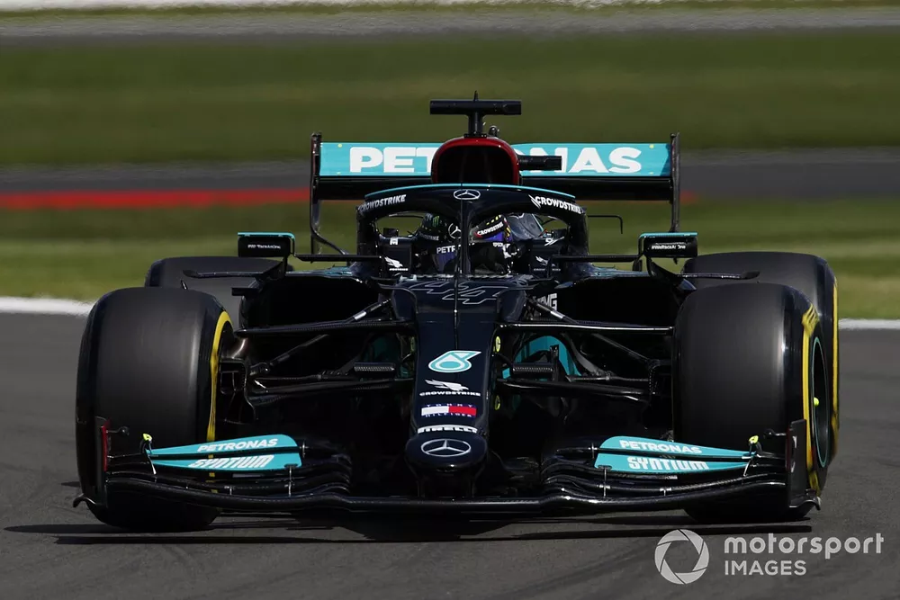 Lewis Hamilton, Mercedes W12