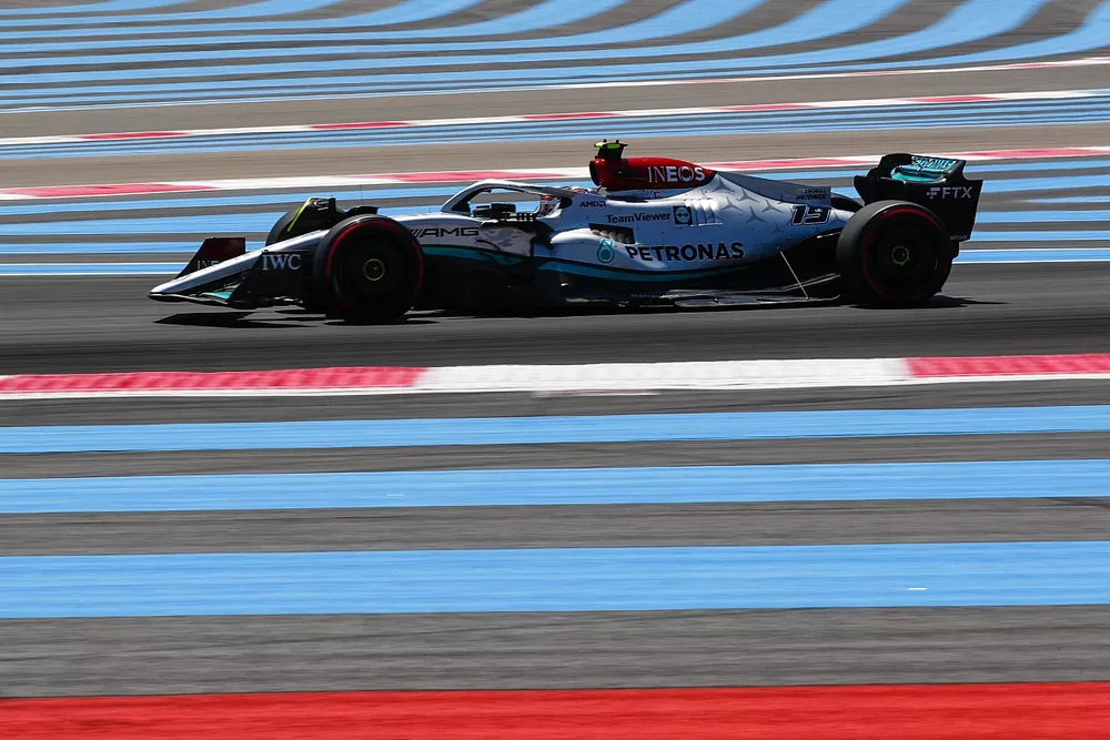 Nyck de Vries, Mercedes W13