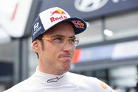 Tanak toma el liderato en Cerdeña y Neuville abandona tras fuerte accidente