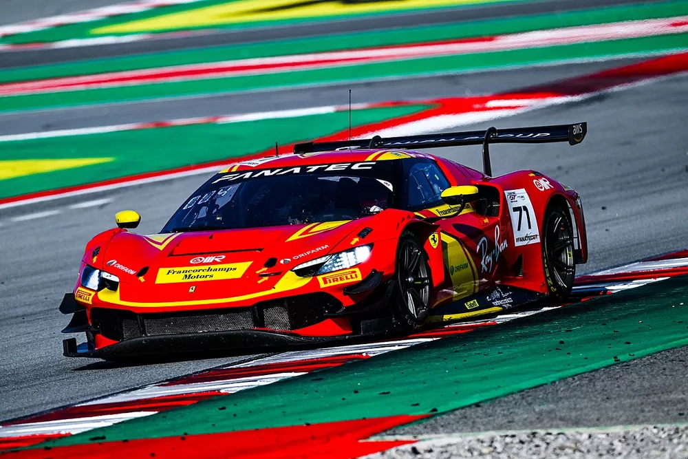 #71 AF Corse-Francorchamps Motors, Ferrari 296 GT3: Daniel Serra, Davide Rigon, Antonio Fuoco
