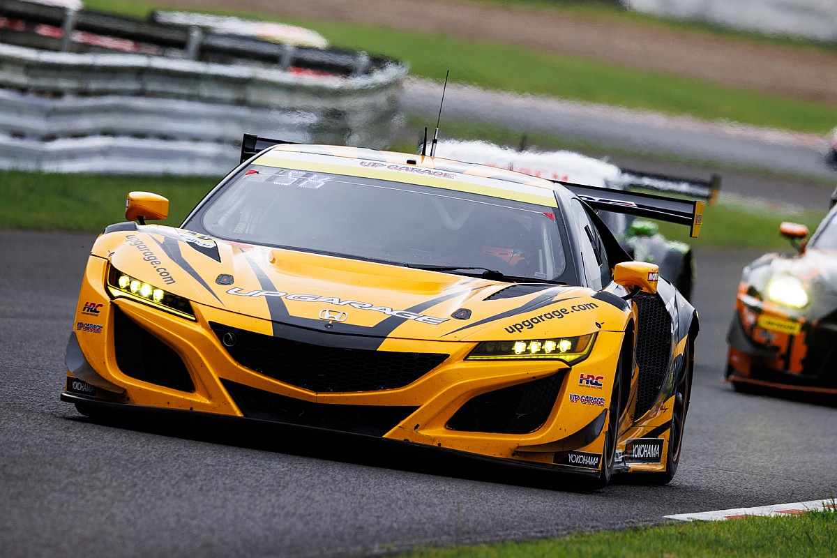 18号車UPGARAGE NSX GT3、暫定結果で失格に。今季3勝目が取り消しに