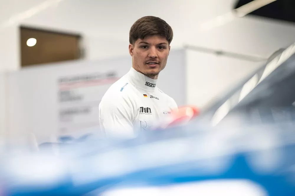 Lirim Zendeli nella Porsche Carrera Cup Italia