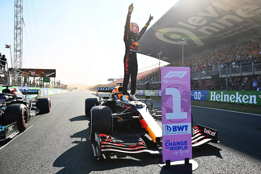 Race winner Max Verstappen, Red Bull Racing RB16B