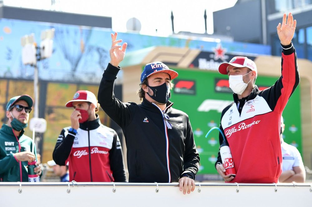 Fernando Alonso, Alpine A521 Robert Kubica, Test and Reserve Driver, Alfa Romeo Racing Driver's parade