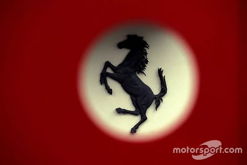 Ferrari logo