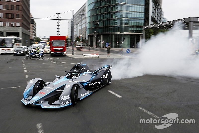 Vergne: Fans akan terkejut dengan mobil Gen2