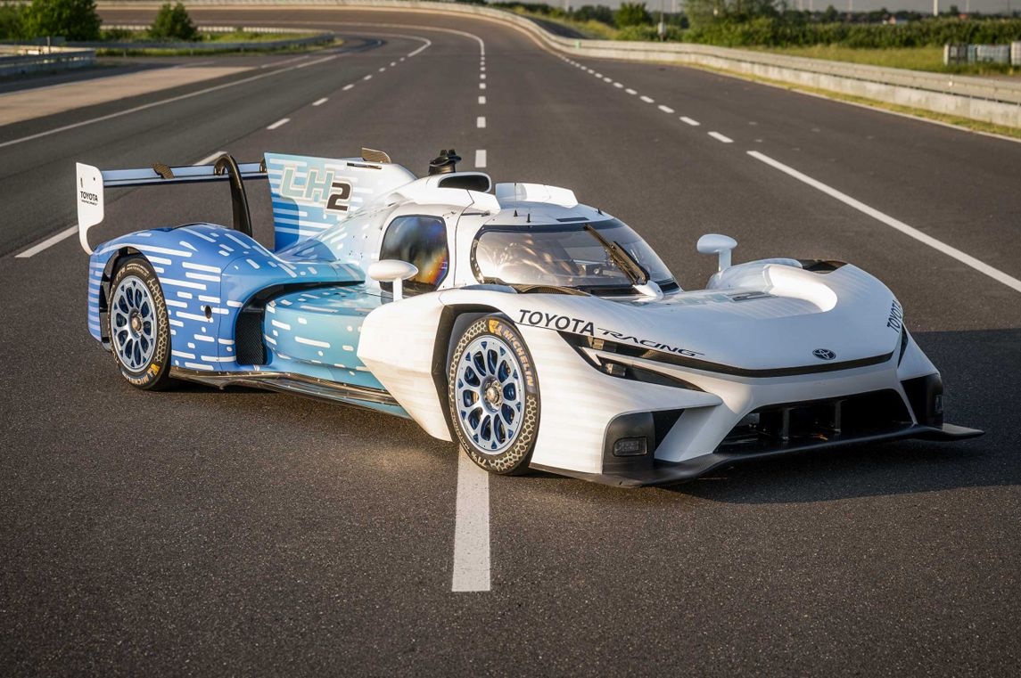 WEC | A Le Mans prima uscita assoluta in pista per il prototipo Toyota TR LH2 a idrogeno