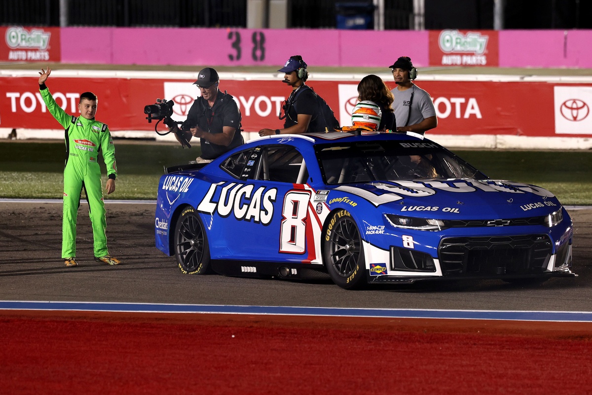 Behind the scenes of how 11-year-old Brexton Busch prepared for NASCAR Cup burnouts