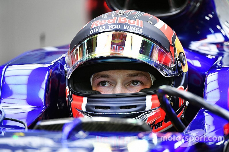 Kvyat se acerca al asiento de Toro Rosso en 2019
