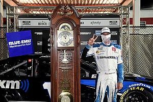 Drugi zegar dziadka dla Truexa