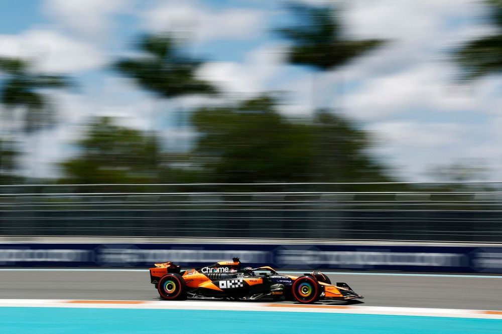 Oscar Piastri, McLaren MCL38