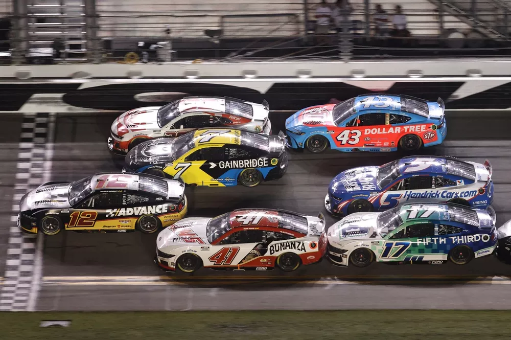 Why less power is actually better for NASCAR at superspeedways