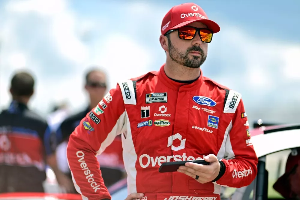 Josh Berry, Stewart-Haas Racing, Overstock.com Ford Mustang