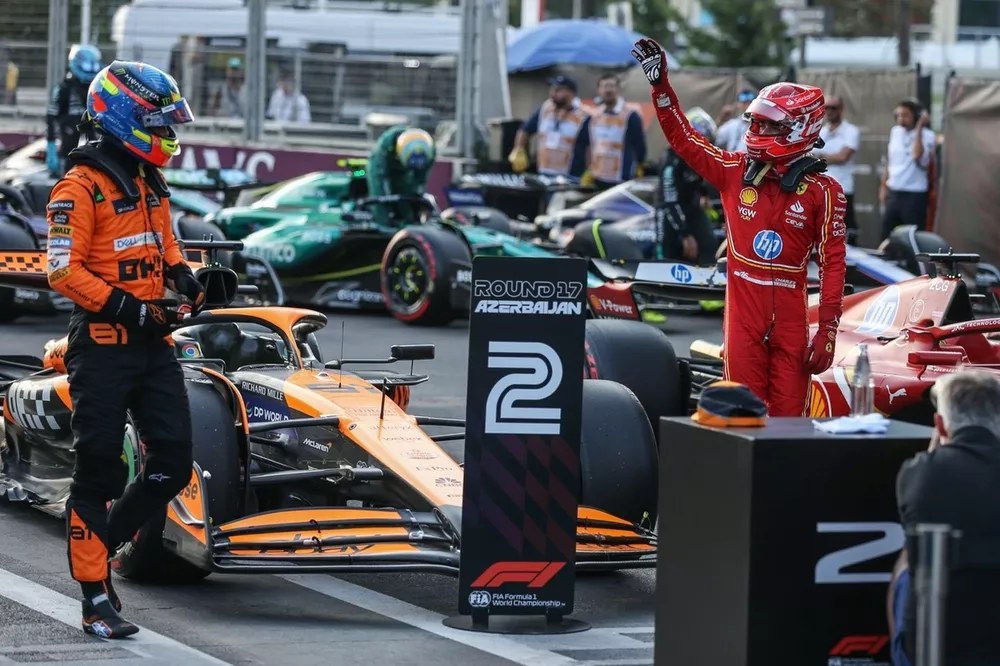 Pole man Charles Leclerc, Scuderia Ferrari, Oscar Piastri, McLaren F1 Team, in Parc Ferme after Qualifying 