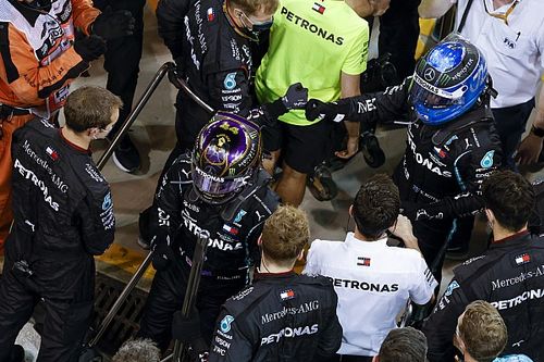 Ralf Schumacher: "Lo de Hamilton y Mercedes es vergonzoso"