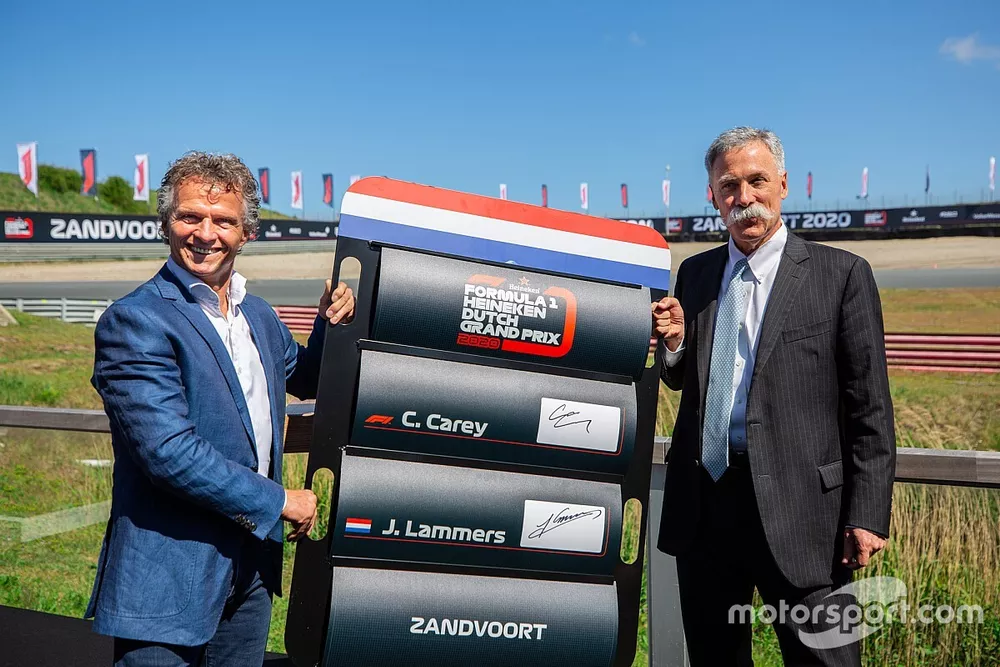 Jan Lammers with Chase Carey, Formula One CEO