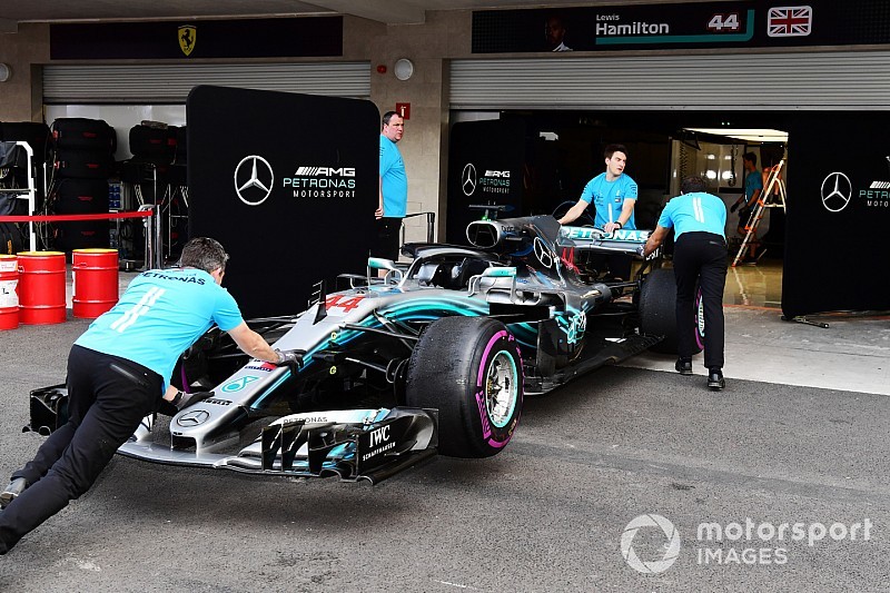 Hamilton desvela que Mercedes sigue investigando los problemas de México