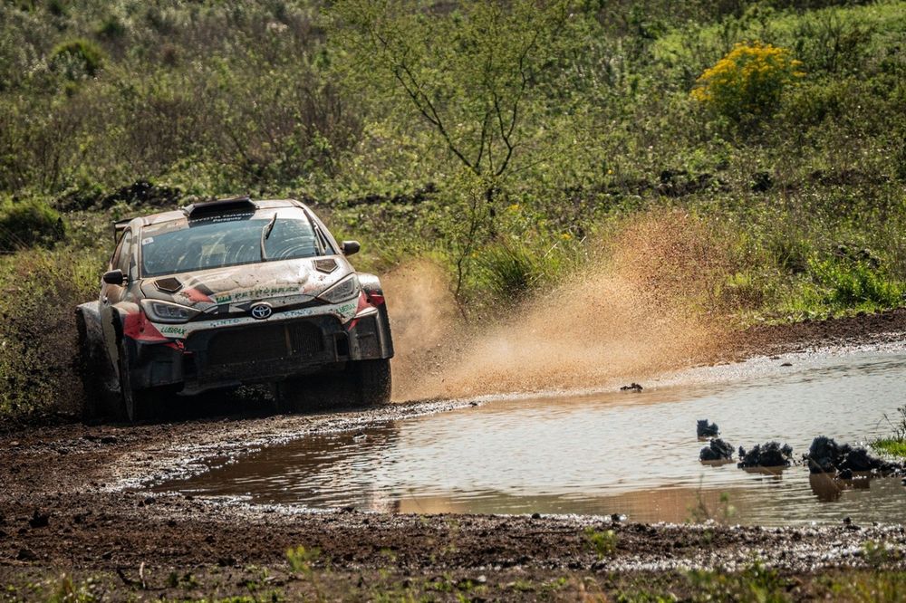 Alejandro Galanti, Marcelo Toyotoshi, Toyota GR Yaris Rally2