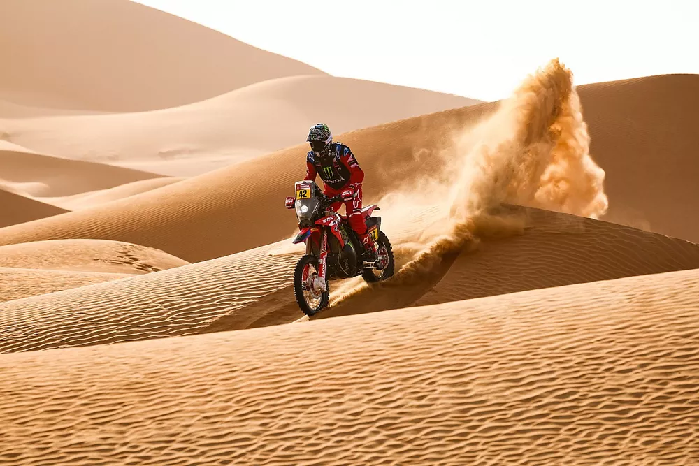 #42 Monster Energy Honda Team: Adrien Van Beveren