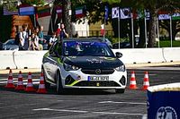 Obiecujący start Polak&oacute;w