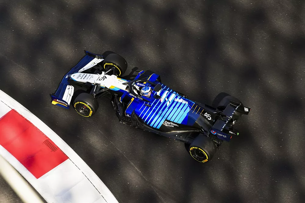 Logan Sargeant, Williams FW43B