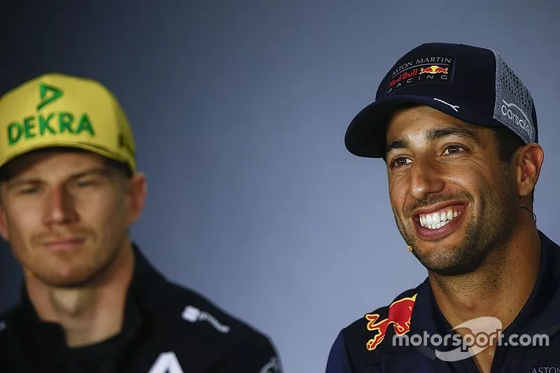 Nico Hulkenberg, Renault Sport F1 Team, and Daniel Ricciardo, Red Bull Racing, in the press conference