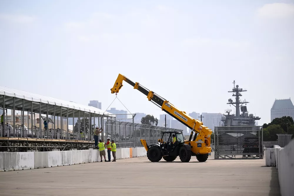 San Diego track construction
