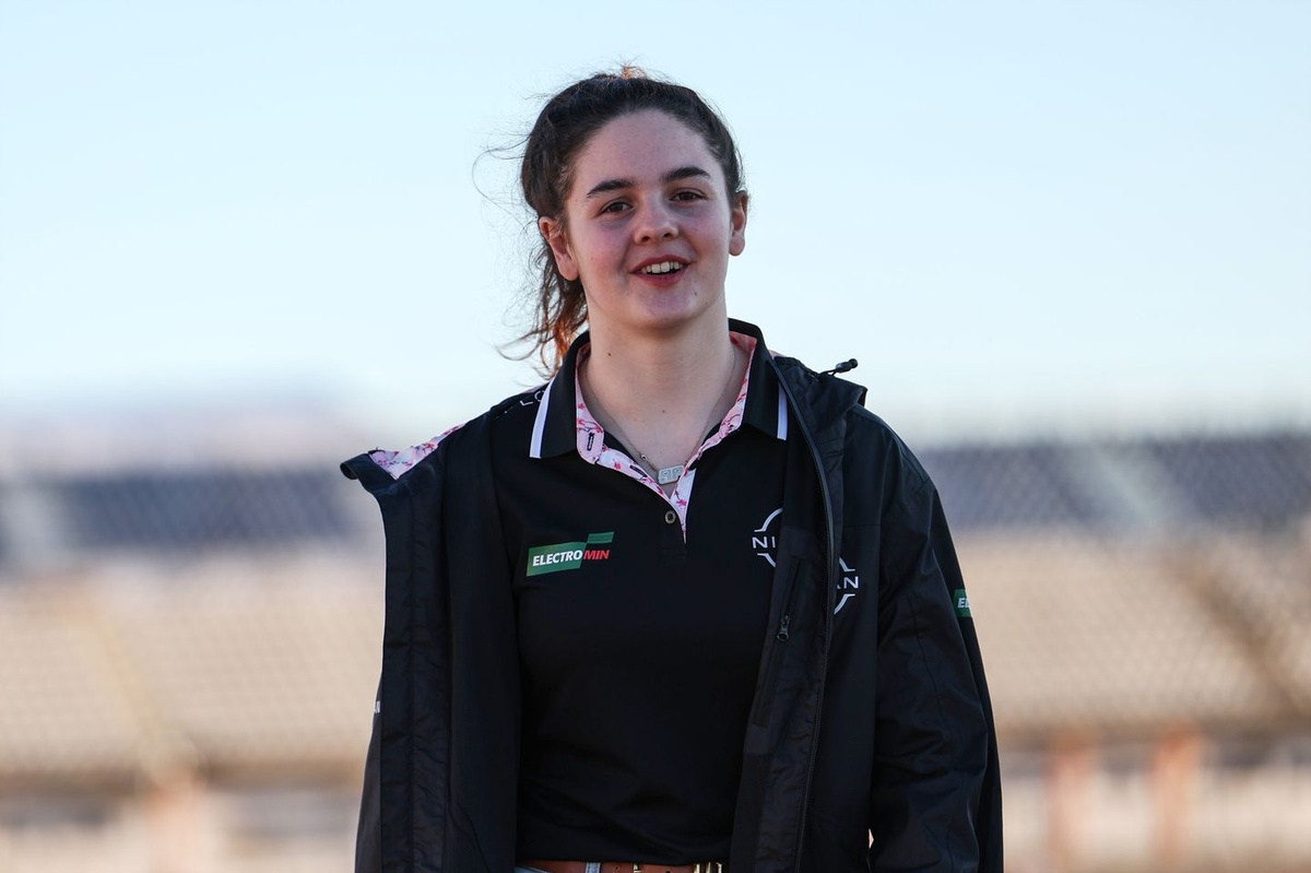 F1 Academy champion Abbi Pulling eyes full-time Formula E seat as she reveals Nissan talks