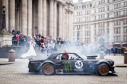 Ruzie achter de schermen bij Top Gear: LeBlanc boos op Evans