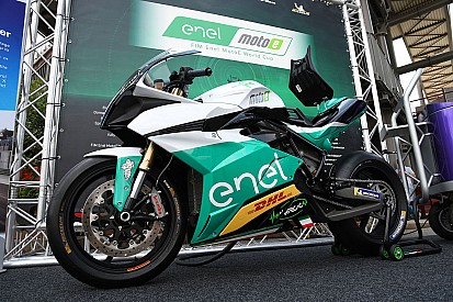"Kein Energiesparen": MotoE will richtiges Racing bieten