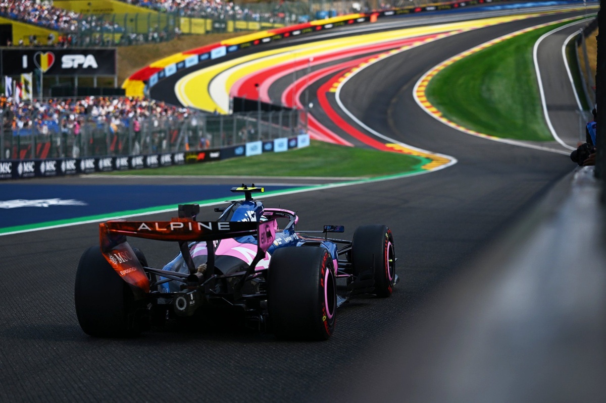 F1 GP Bélgica 2026: A qué hora y cómo ver la clasificación de Colapinto y Checo Pérez