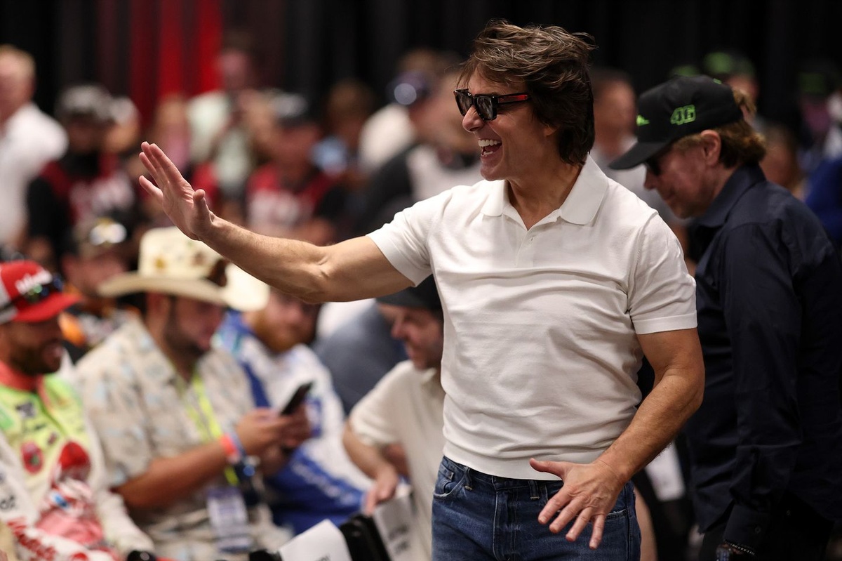 NASCAR constructs over 80 cars for Days of Thunder sequel
