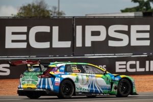 Stock Car: Nelsinho Piquet domina e vence corrida principal de Brasília