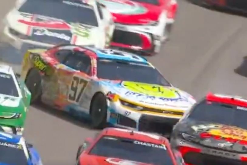 Watch SVG’s wild Las Vegas save join NASCAR’s greatest car-control moments