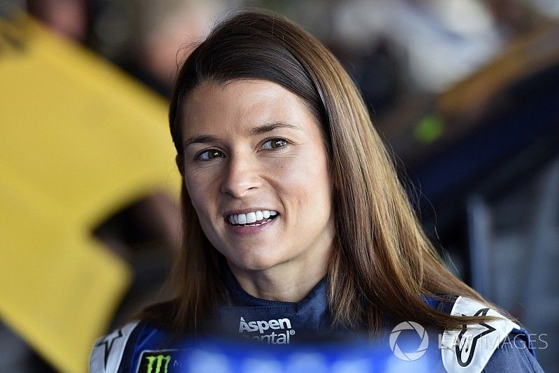Danica Patrick, Stewart-Haas Racing Ford