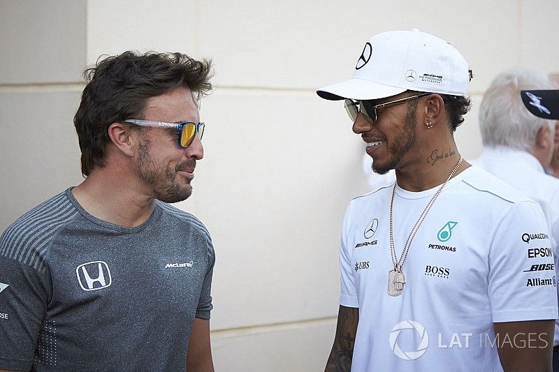 Fernando Alonso, McLaren, and Lewis Hamilton, Mercedes AMG