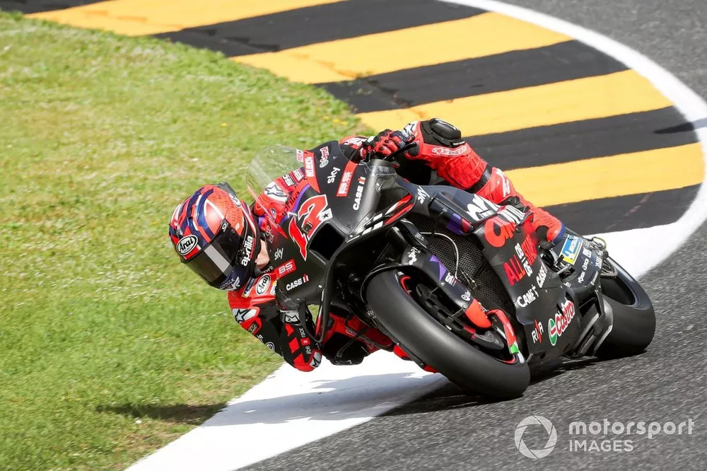 Maverick Vinales, Aprilia Racing Team 