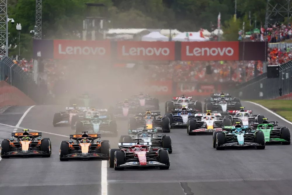 Charles Leclerc, Ferrari leidt bij de start
