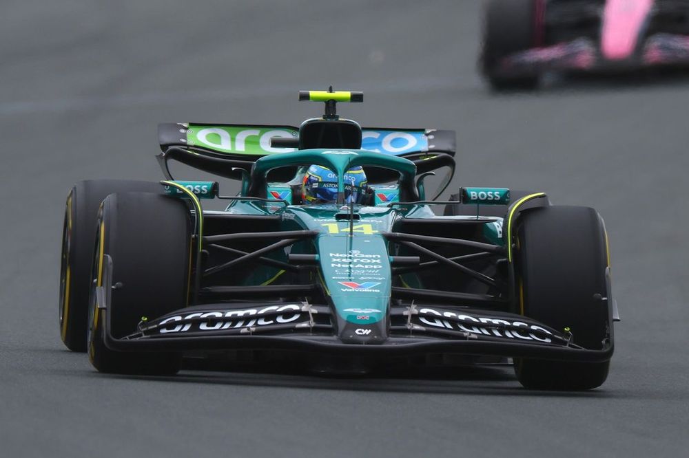 Fernando Alonso, Aston Martin Racing, Pierre Gasly, Alpine, Franco Colapinto, Alpine