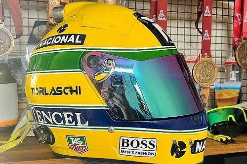 Argentino da equipe de estrela do Real Madrid no Dakar homenageia Ayrton Senna; ex-F1 filho de brasileiro é sócio da escuderia