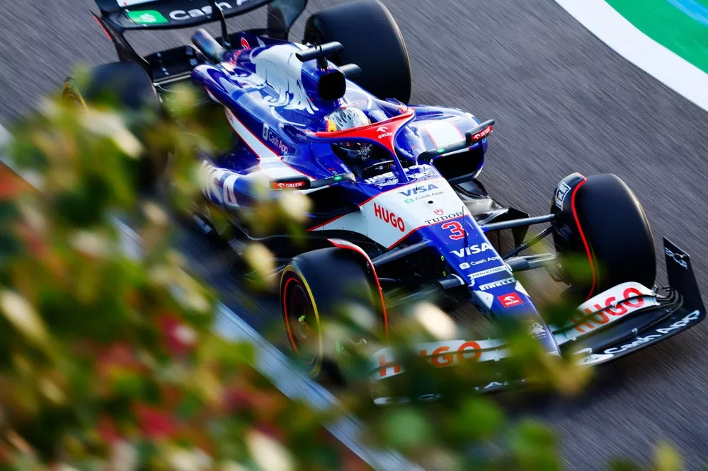 Daniel Ricciardo, VCARB 01 