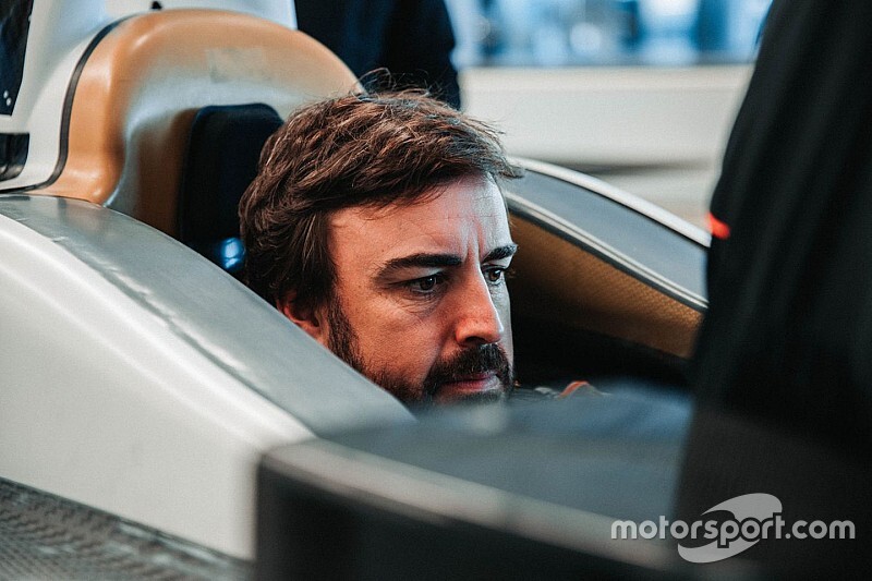 Alonso has McLaren seat fit ahead of Indy 500 return