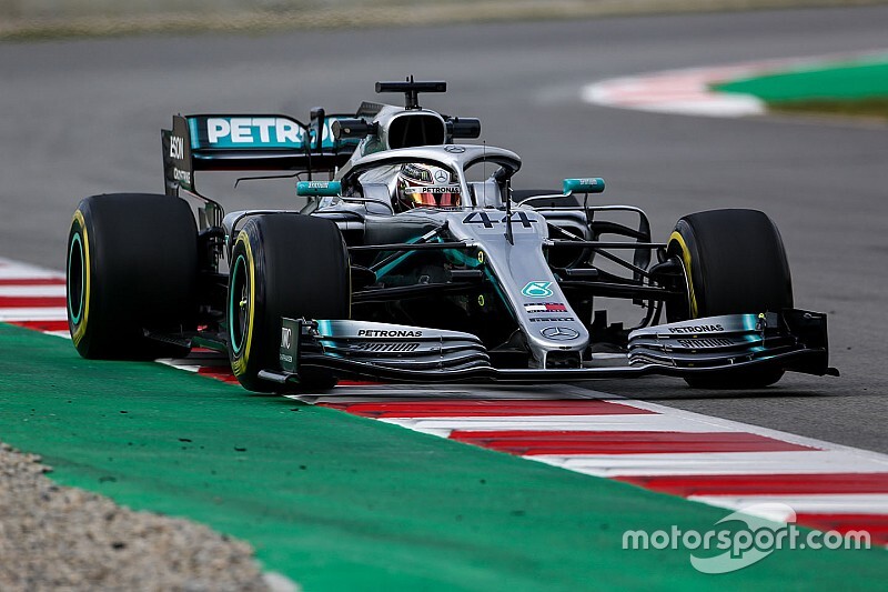 Mercedes, İspanya ve sonrasında konsept değişiklikleri olmasını bekliyor