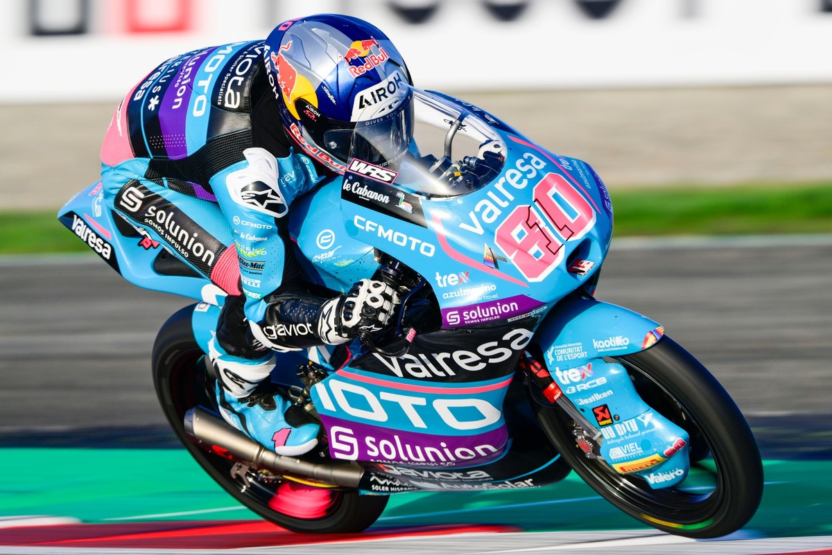 Moto3ソリダリティ決勝｜王者ダビド・アロンソ、前人未到の年間14勝目