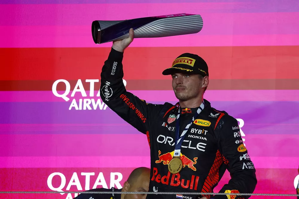 Max Verstappen, Red Bull Racing, 1st position, lifts the winners trophy