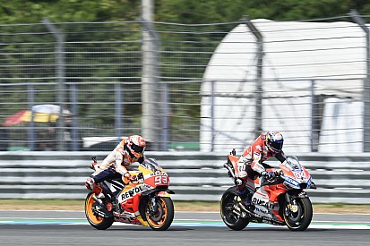 Marquez wants to emulate Dovizioso's "smooth" riding