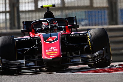 Russell, camino del título tras marcar la pole en Abu Dhabi