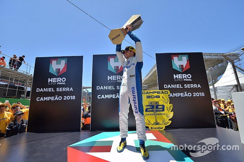 Campeão, Serra rasga elogios a Meinha: “ele é um gênio, o mais talentoso”